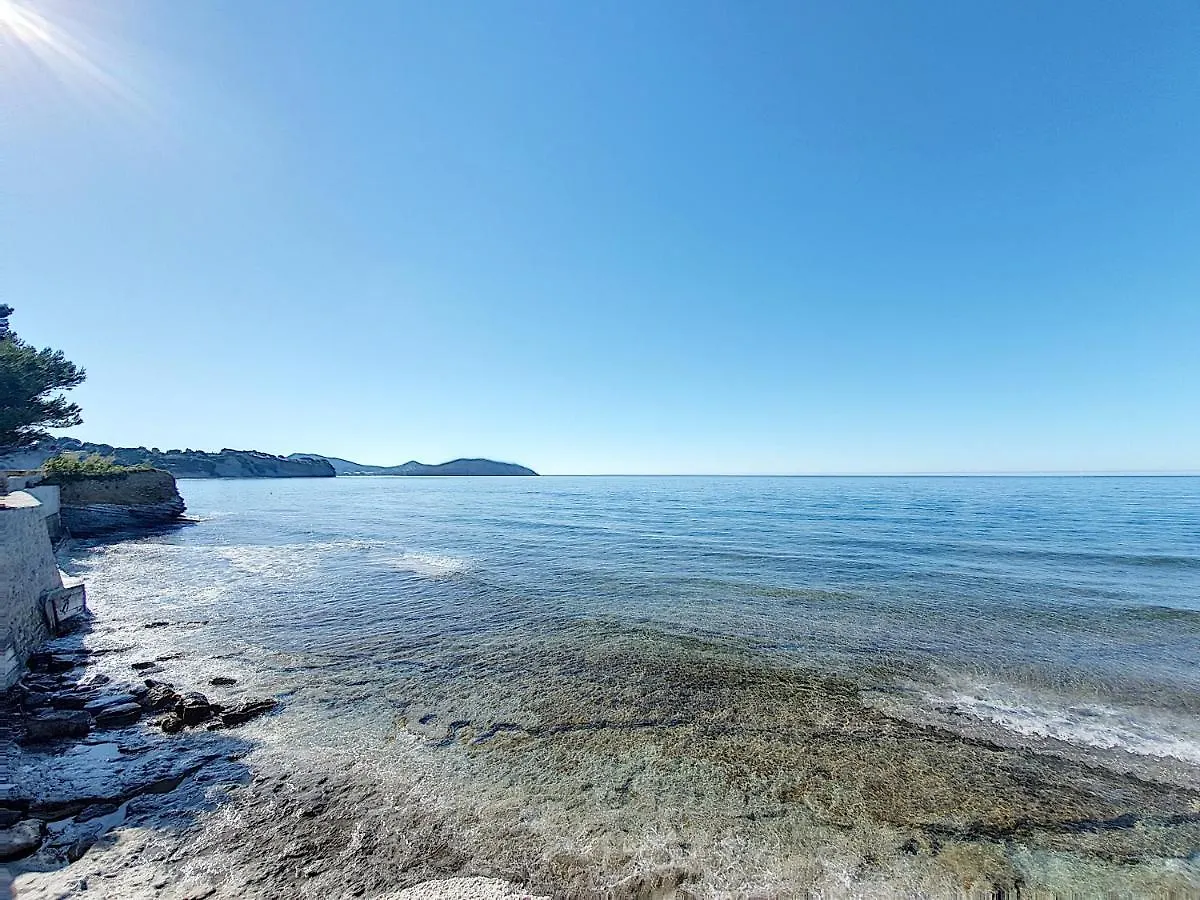 Appartement Vue Mer de la Baie des Anges avec Garage à La Ciotat